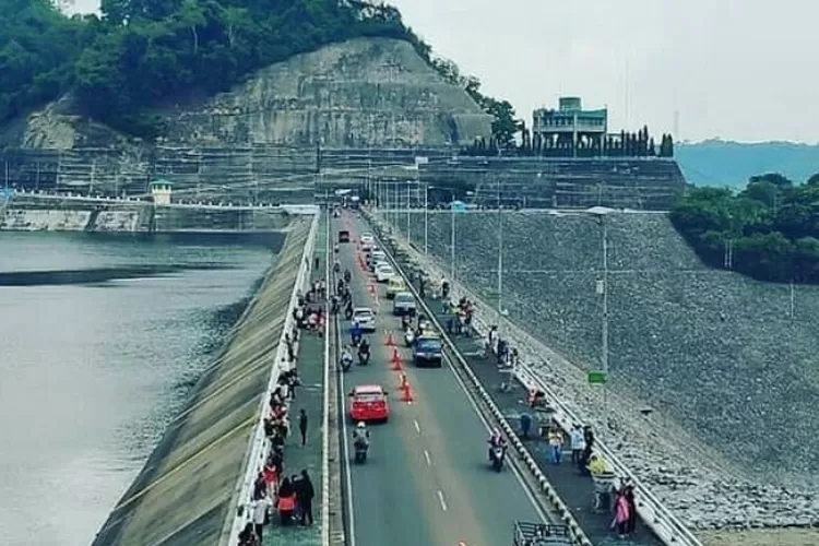 Mengungkap Keindahan Alam Di Waduk Cirata Cianjur