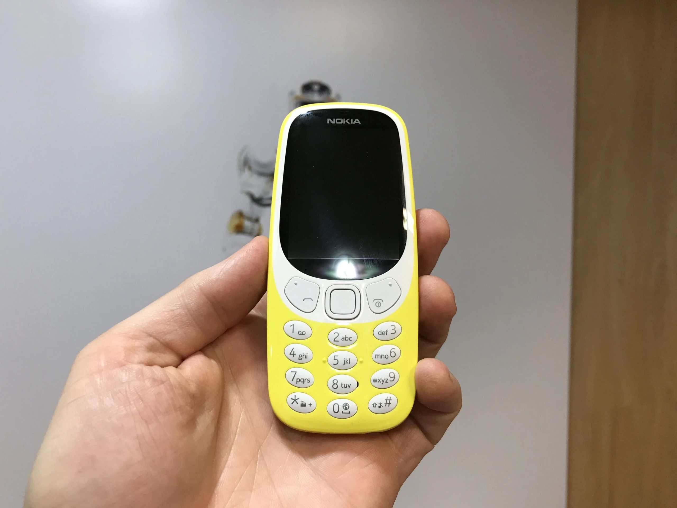 Nokia Jadul 3310 Menjadi Hp Tahan Banting Terawet Dan Terkuat Esatuid