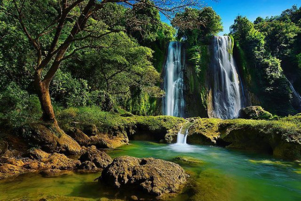 Keindahan Alami Tersembunyi Curug Cikaso Di Sukabumi